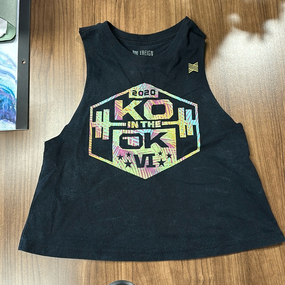 Size small crop tank by Treign